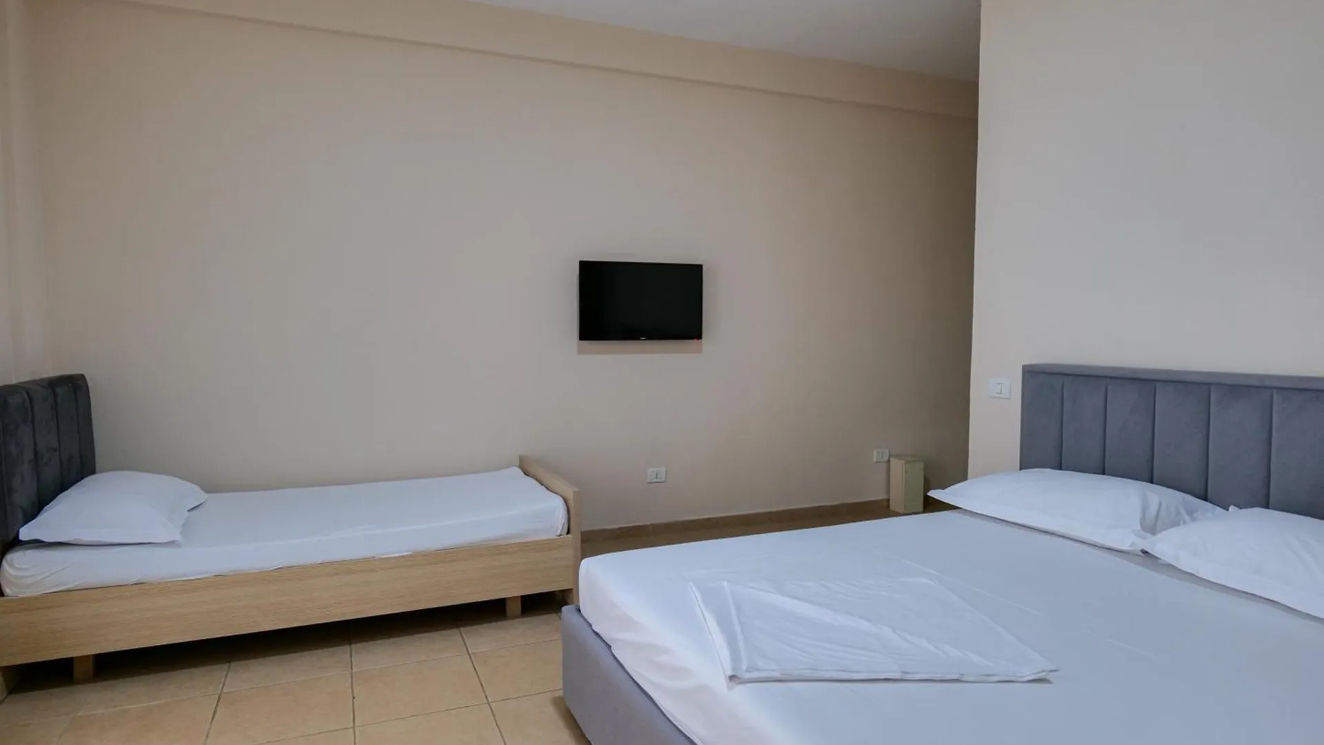 Blu Apart Hotel Durres 0*,  Albania