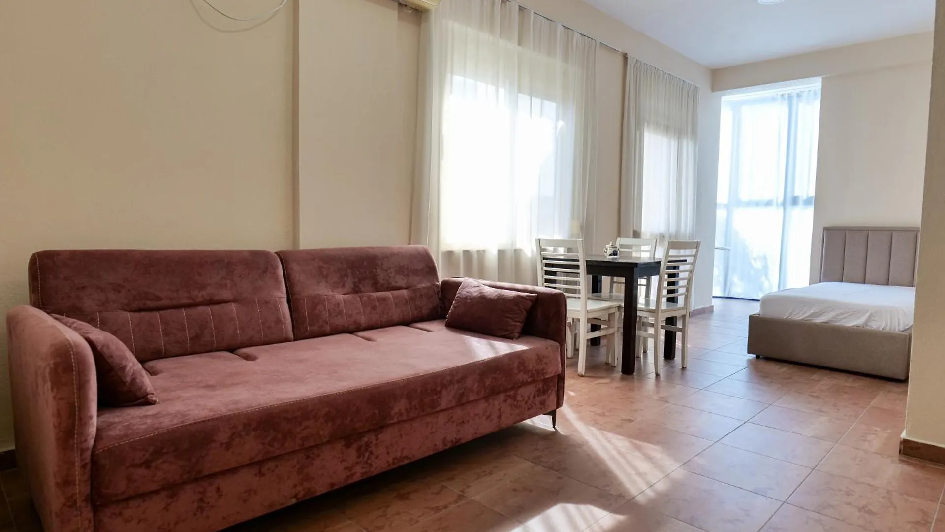 Blu Apart Hotel Durres 0*,  Albania