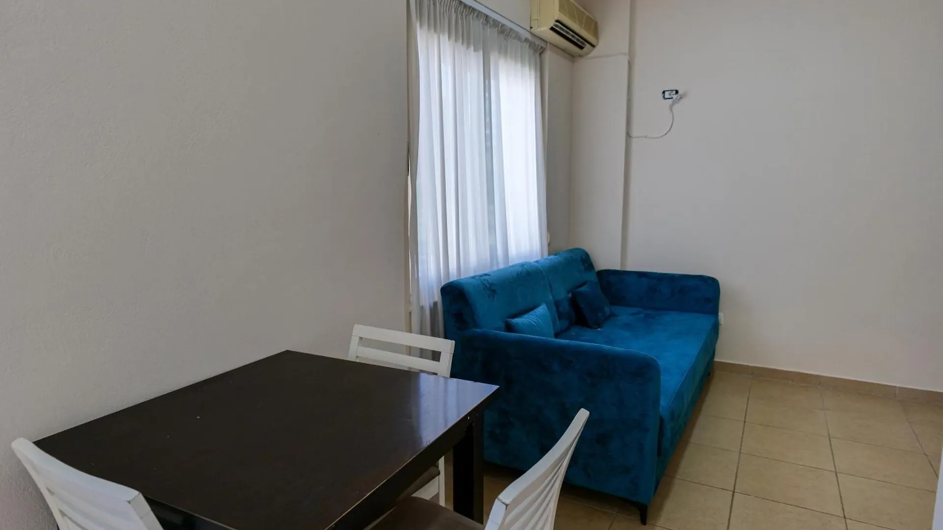 Ξενοδοχείο με διαμερίσματα Blu Apart Hotel Δυρράχιο Αλβανία